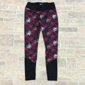 Women’s medium workout leggings